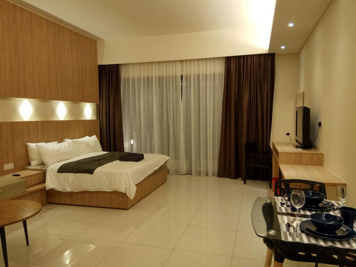Roomy @ Tribeca Bukit Bintang Kuala Lumpur Exteriör bild