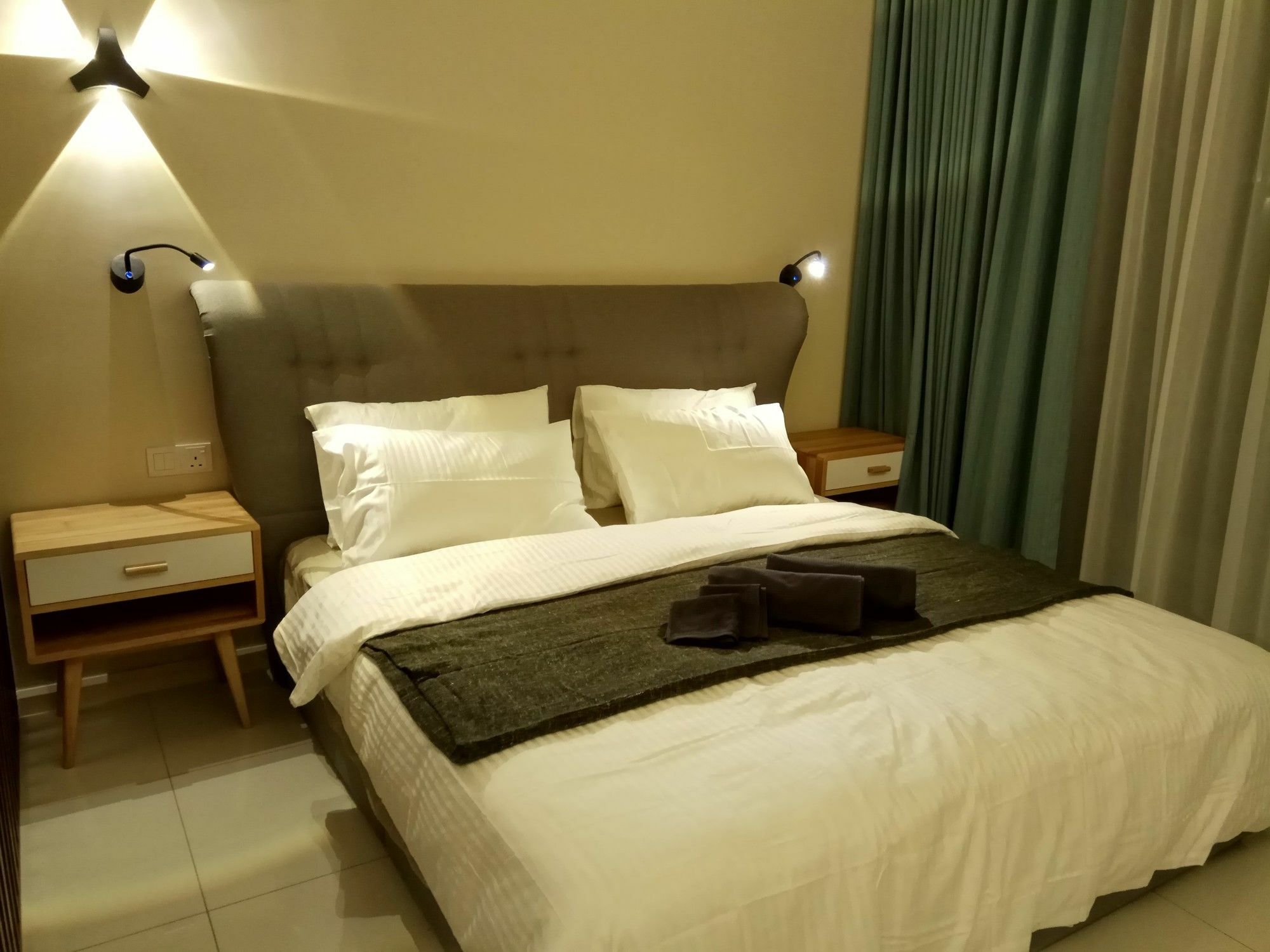 Roomy @ Tribeca Bukit Bintang Kuala Lumpur Exteriör bild